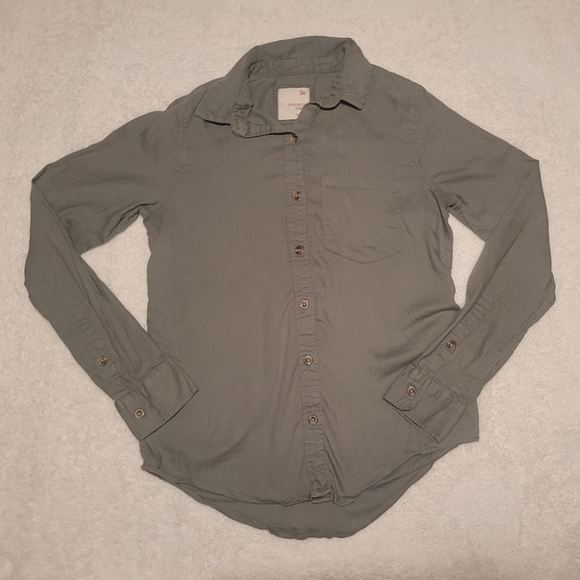 SO Plain Olive Green Button-Up Shirt - Picture 4 of 6